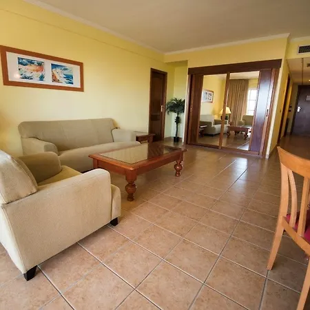 Alua Atlantico Golf 圣米格尔德阿沃纳